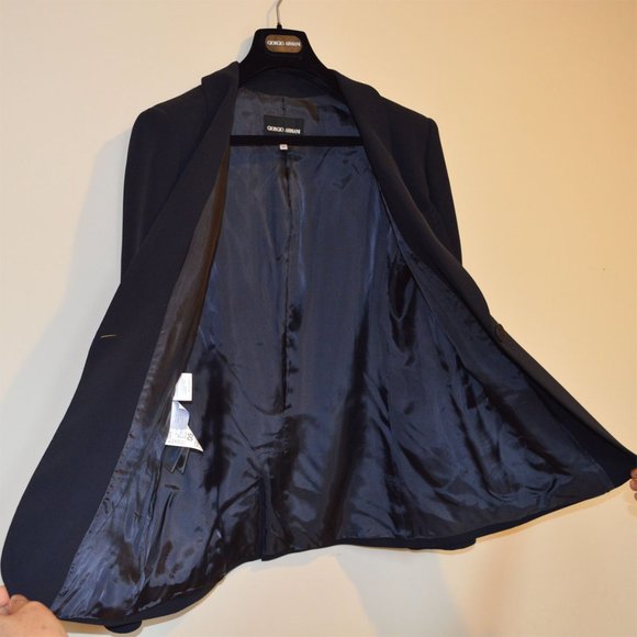 Giorgio Armani women suit set - Picture 5 of 7